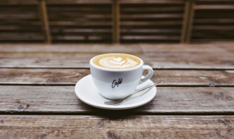 Cum îți poate schimba o cafea viața?